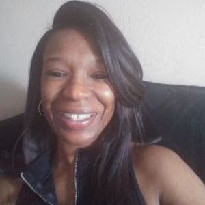 Meet your Posher, Danita